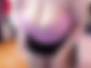 Live cam show with Margocurves - Living Room on SinfulBabes
