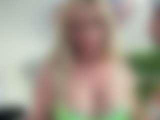 MIlf-Goddess's Live Sex Cam Show