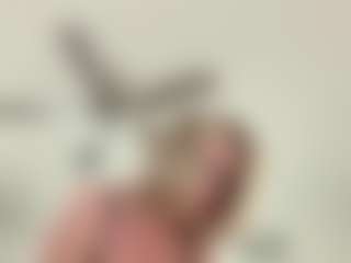 MIlf-Goddess MILF webcam performer live streaming