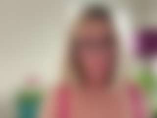 Live cam show with MIlf-Goddess - Spy Granny on CamClone