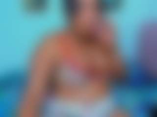 clodymalla22's Live Sex Cam Show