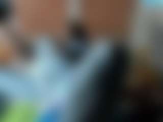 clodymalla22's Live Sex Cam Show