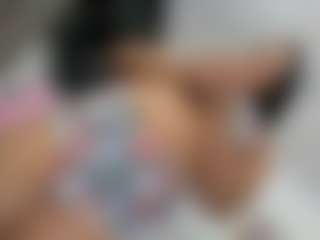 clodymalla22's Live Sex Cam Show