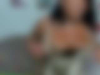 clodymalla22's Live Sex Cam Show
