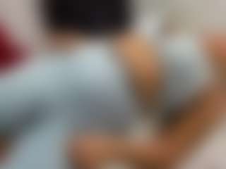 clodymalla22's Live Sex Cam Show