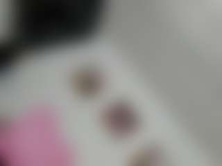 clodymalla22's Live Sex Cam Show