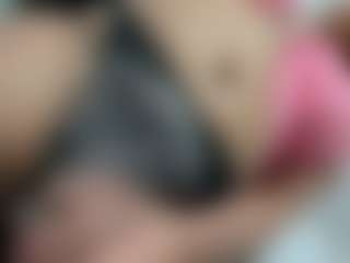 clodymalla22's Live Sex Cam Show