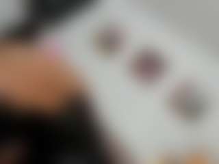 clodymalla22's Live Sex Cam Show