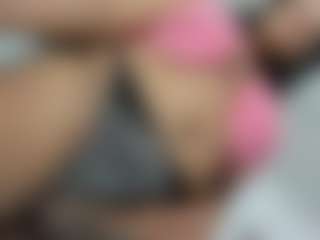 clodymalla22's Live Sex Cam Show
