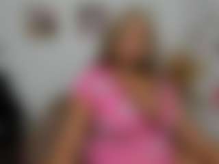 clodymalla22's Live Sex Cam Show