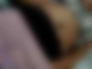 clodymalla22's Live Sex Cam Show