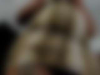 clodymalla22's Live Sex Cam Show