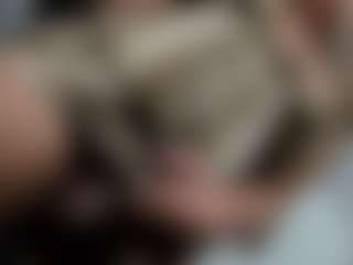 clodymalla22's Live Sex Cam Show