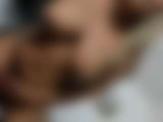 clodymalla22's Live Sex Cam Show
