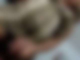 clodymalla22's Live Sex Cam Show