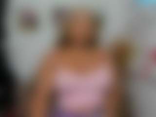 Live cam show with clodymalla22 - Dirty Talk on Dolls Live