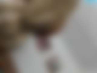 clodymalla22's Live Sex Cam Show