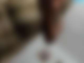 clodymalla22's Live Sex Cam Show