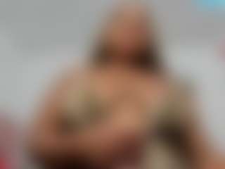 clodymalla22's Live Sex Cam Show