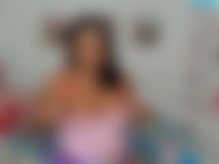 clodymalla22's Live Sex Cam Show