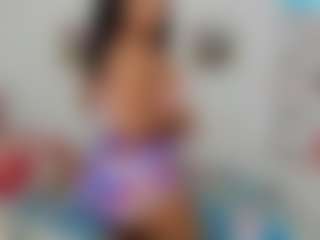 clodymalla22's Live Sex Cam Show