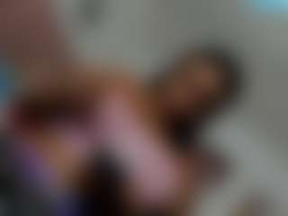 clodymalla22's Live Sex Cam Show