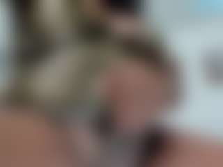 clodymalla22's Live Sex Cam Show
