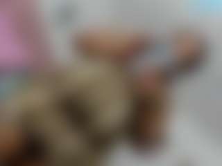 clodymalla22's Live Sex Cam Show