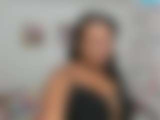 clodymalla22's Live Sex Cam Show