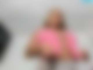 Live cam show with clodymalla22 - Tease on Instabang