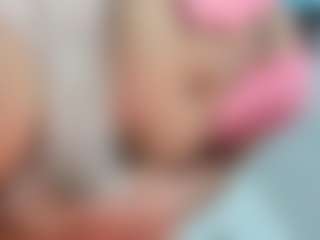 clodymalla22's Live Sex Cam Show