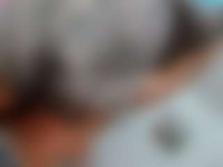 clodymalla22's Live Sex Cam Show