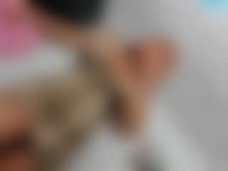 clodymalla22's Live Sex Cam Show