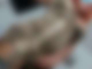 clodymalla22's Live Sex Cam Show