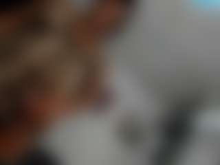 Live cam show with clodymalla22 - Orgasm on TottyGirls