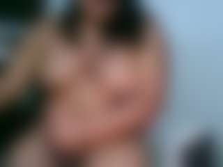Live cam show with clodymalla22 - Average on Hubzter Live
