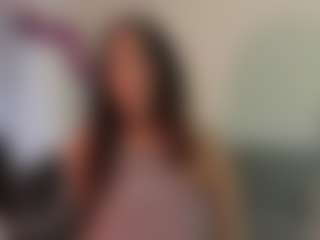 emma-honey22's Live Sex Cam Show