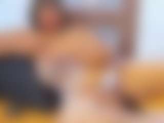 Live cam show with Hanny - Gape on Camsoda