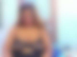 Live cam show with Hanny - Thick on Camsoda