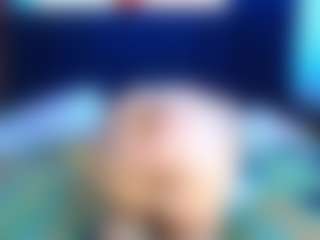 Live cam show with karla-lane18 - Glasses on crypto-cams