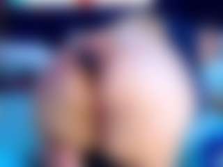 karla-lane18's Live Sex Cam Show