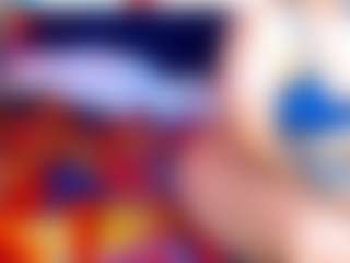 karla-lane18 MILF webcam performer live streaming