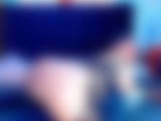 karla-lane18 MILF webcam performer live streaming