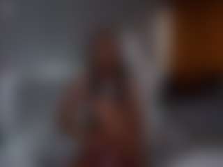 Live cam show with Evelina-fox - Living Room on madthumbs