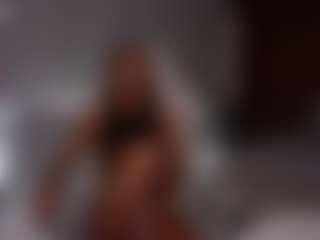 Live cam show with Evelina-fox - Living Room on ObeyMaria