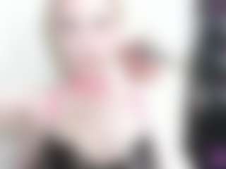 Live cam show with Kaya-Devis - Blonde Hair on Dare Cams