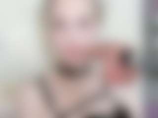 Live cam show with Kaya-Devis - Small Ass on friskycurves.com