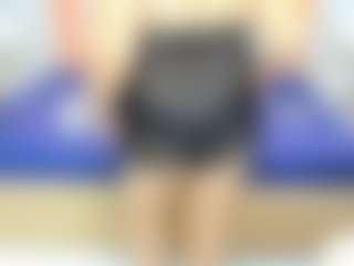 Live cam show with Laura-riley - Butt Plug on camwithhim.com