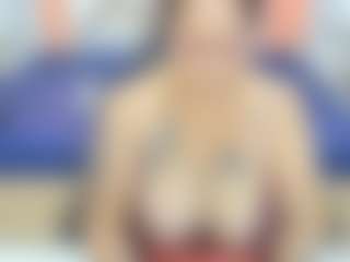 Live cam show with Laura-riley - Granny Big Tits on SpunkLive