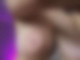 Marcelinee50's Live Sex Cam Show